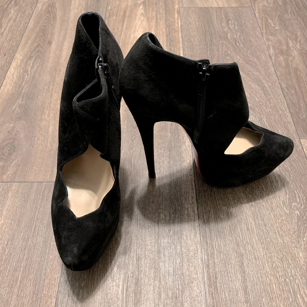 Christian Louboutin Black Suede Booties 38 1/2 - Picture 1 of 12